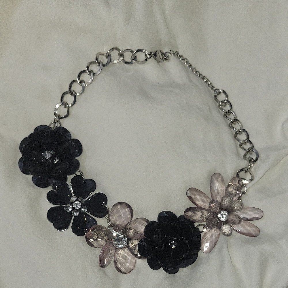 Floral Black and Pink Necklace